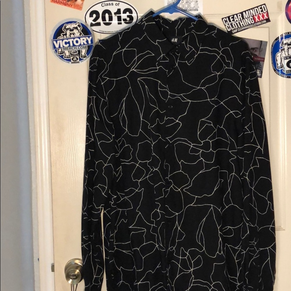 Black long sleeve dress shirt